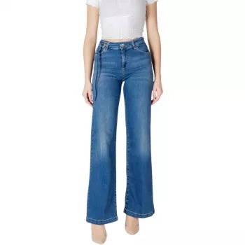 luxury denim jean